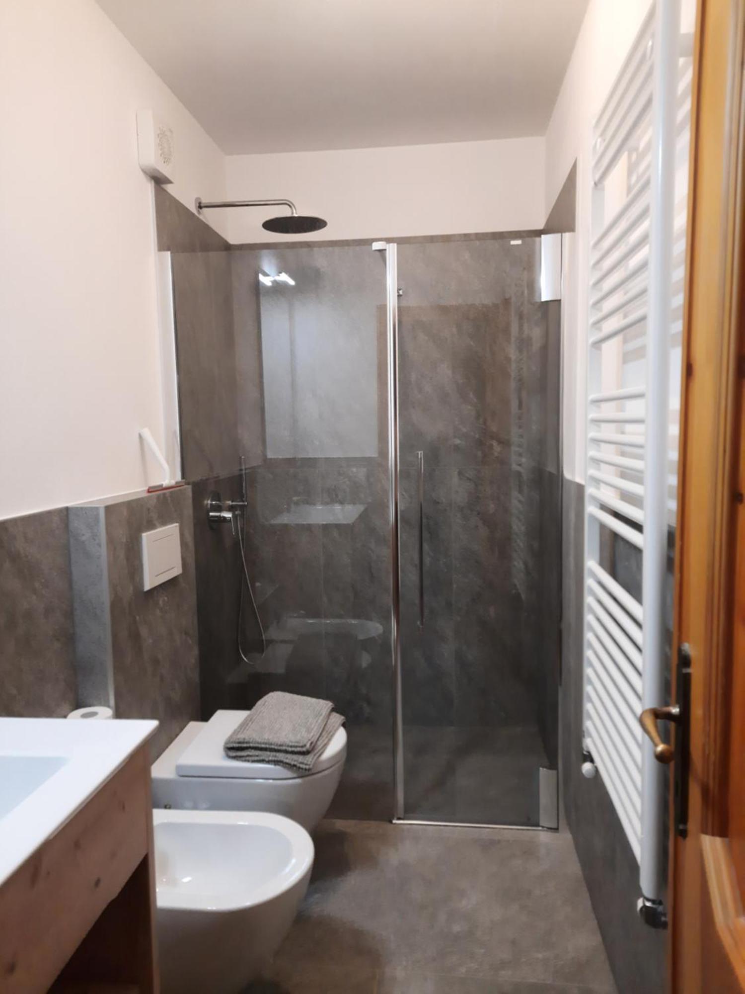 Residence Raffaella Santa Caterina Valfurva Ngoại thất bức ảnh